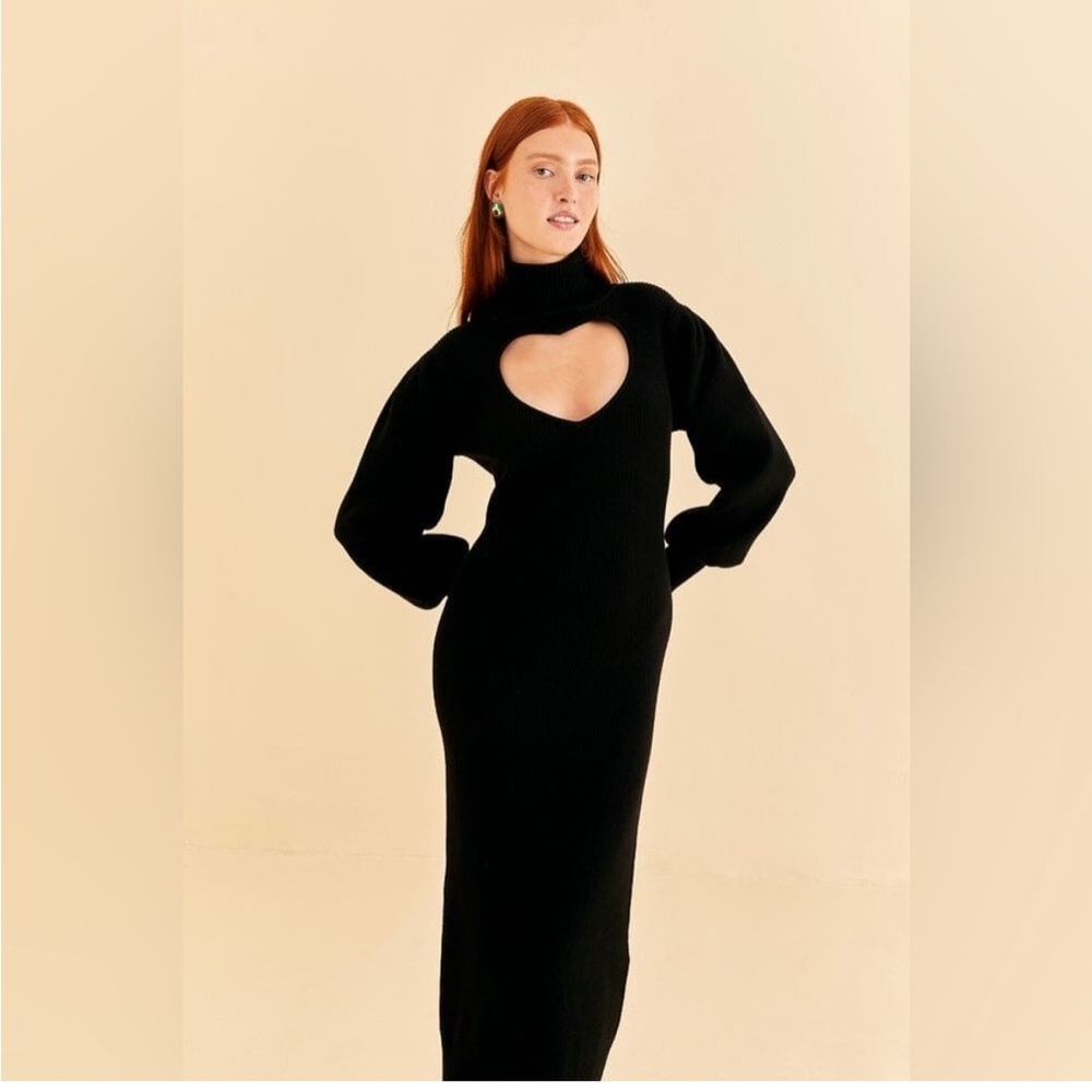 Farm Rio Heart Neckline Rib Knit Midi
Dress Black Size Small NWT